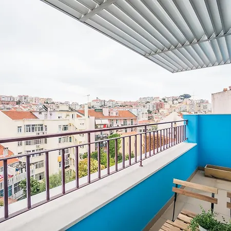 Appartamento Downtown With Balcony And Parking *