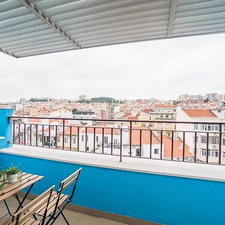 Downtown With Balcony And Parking Appartement Lisboa